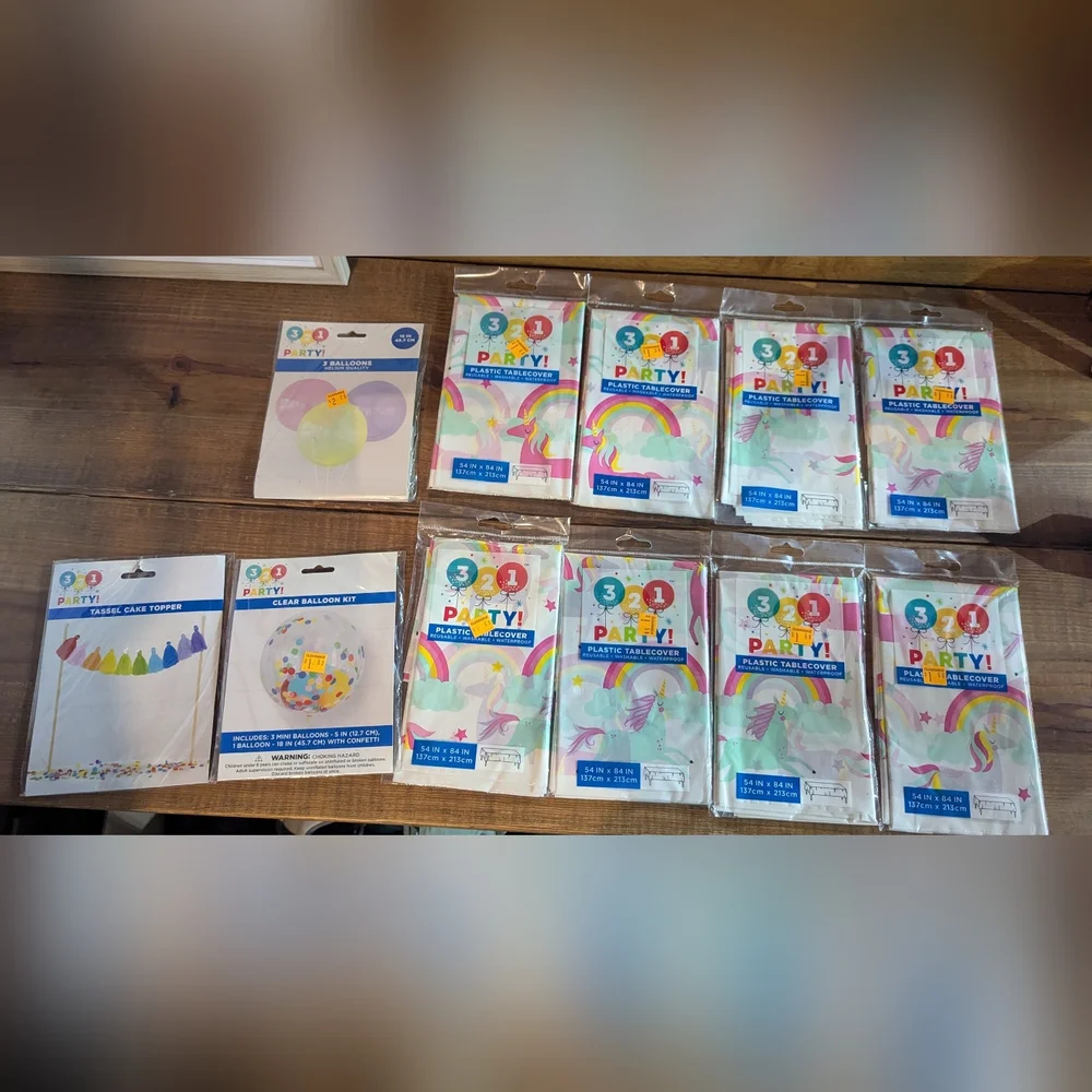 11 PC Unicorn Rainbow Party Supplies, New (Tablecloths,‎ Topper, Balloons)
